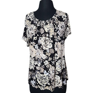 Croft and Barrow casual shirt short sleeve round neck floral sz M